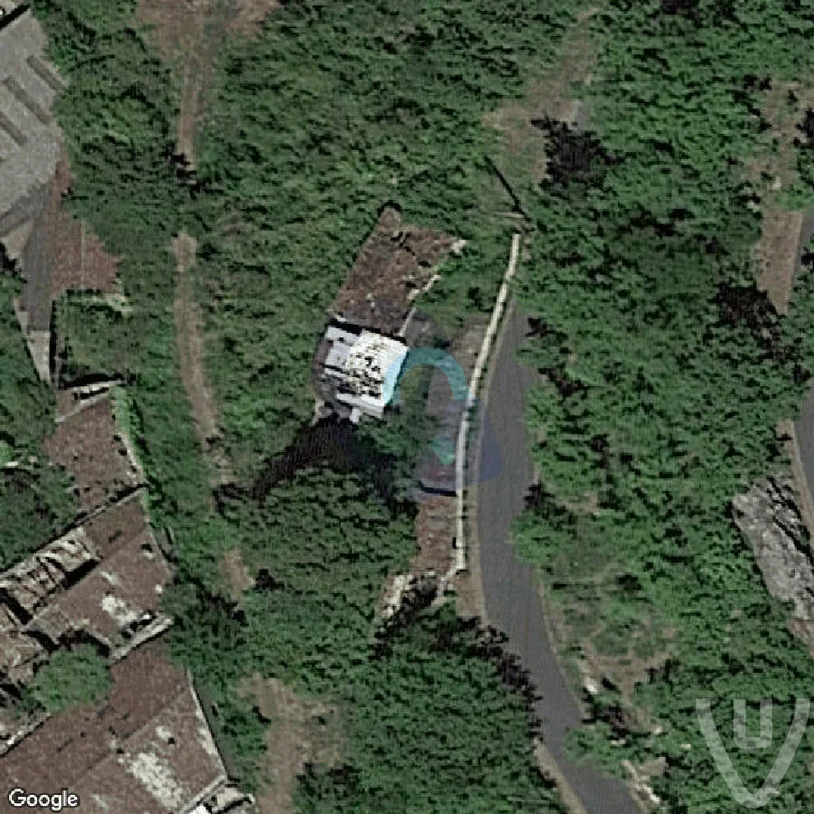 Maison Citroen abandoned location in Nouvelle-Aquitaine, Nouvelle-Aquitaine, France - House for urban exploration