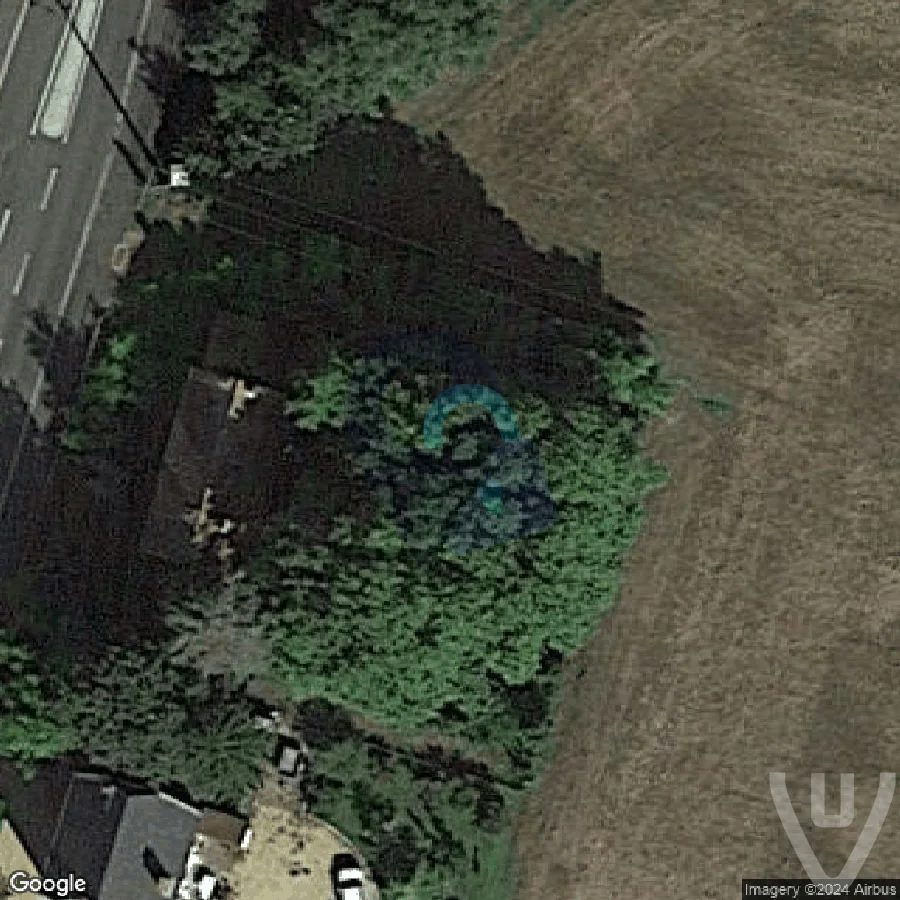 Maison Pellerat abandoned location in Bourgogne-Franche-Comte, Bourgogne-Franche-Comte, France - House for urban exploration