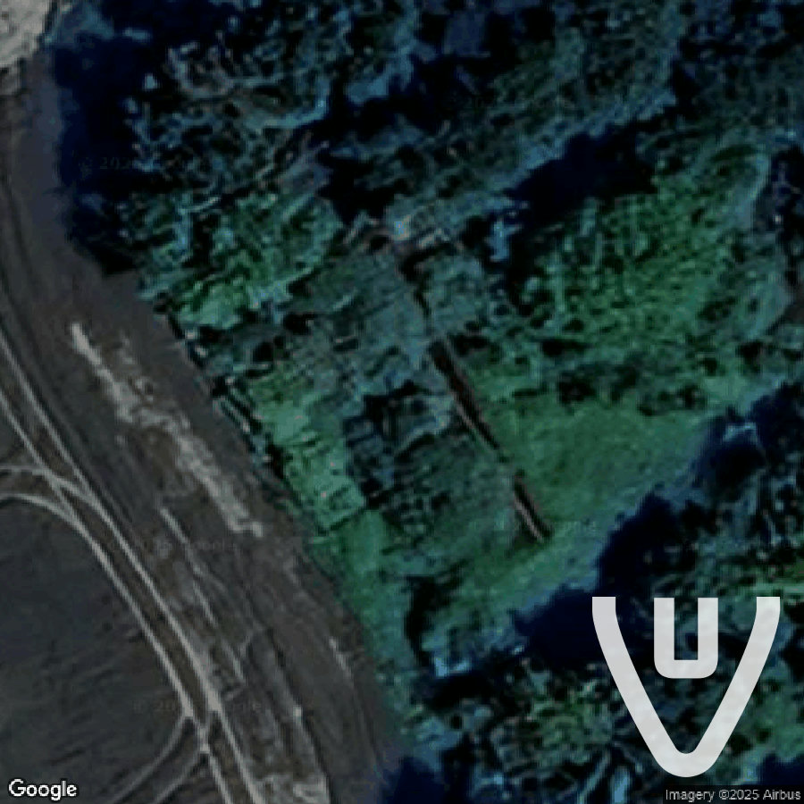 Maison de l'anglais en forêt