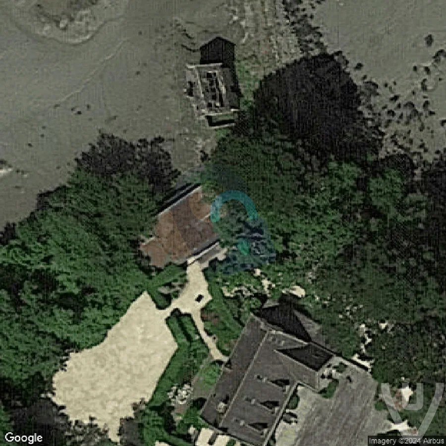 Maison de Lac abandoned location in Brittany, Brittany, France - House for urban exploration