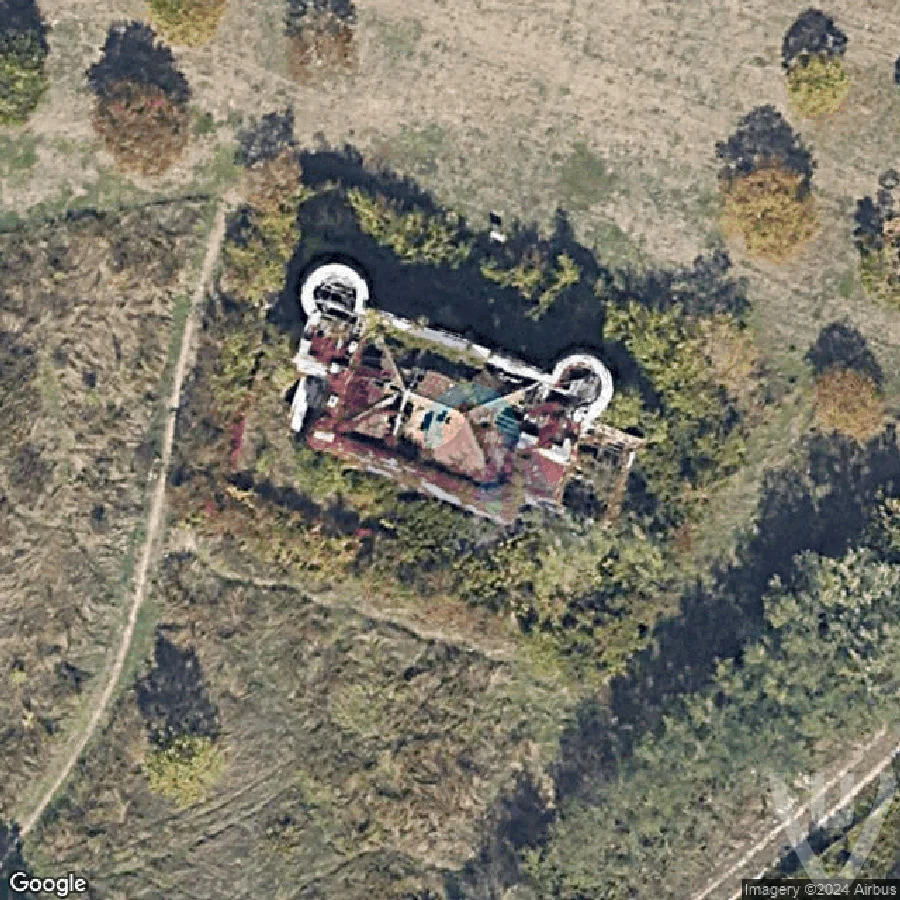 Domaine de la Renaissance abandoned location in Ile-de-France, Ile-de-France, France - House for urban exploration