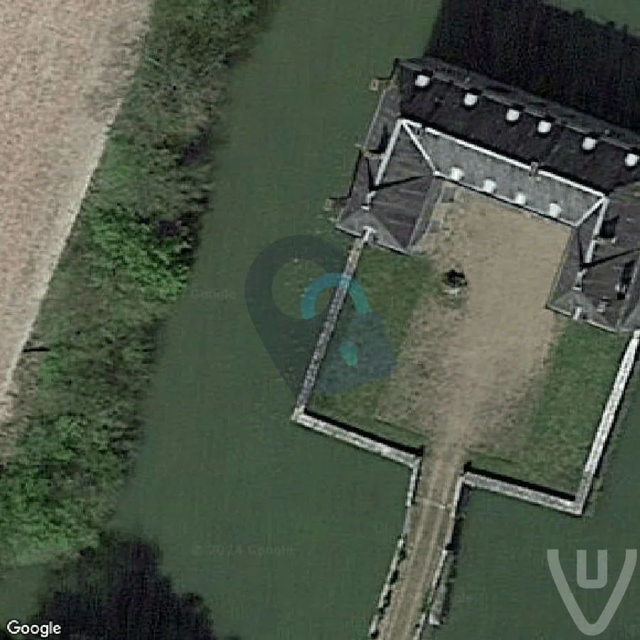 Château L abandoned location in Centre-Val de Loire, Centre-Val de Loire, France - House for urban exploration