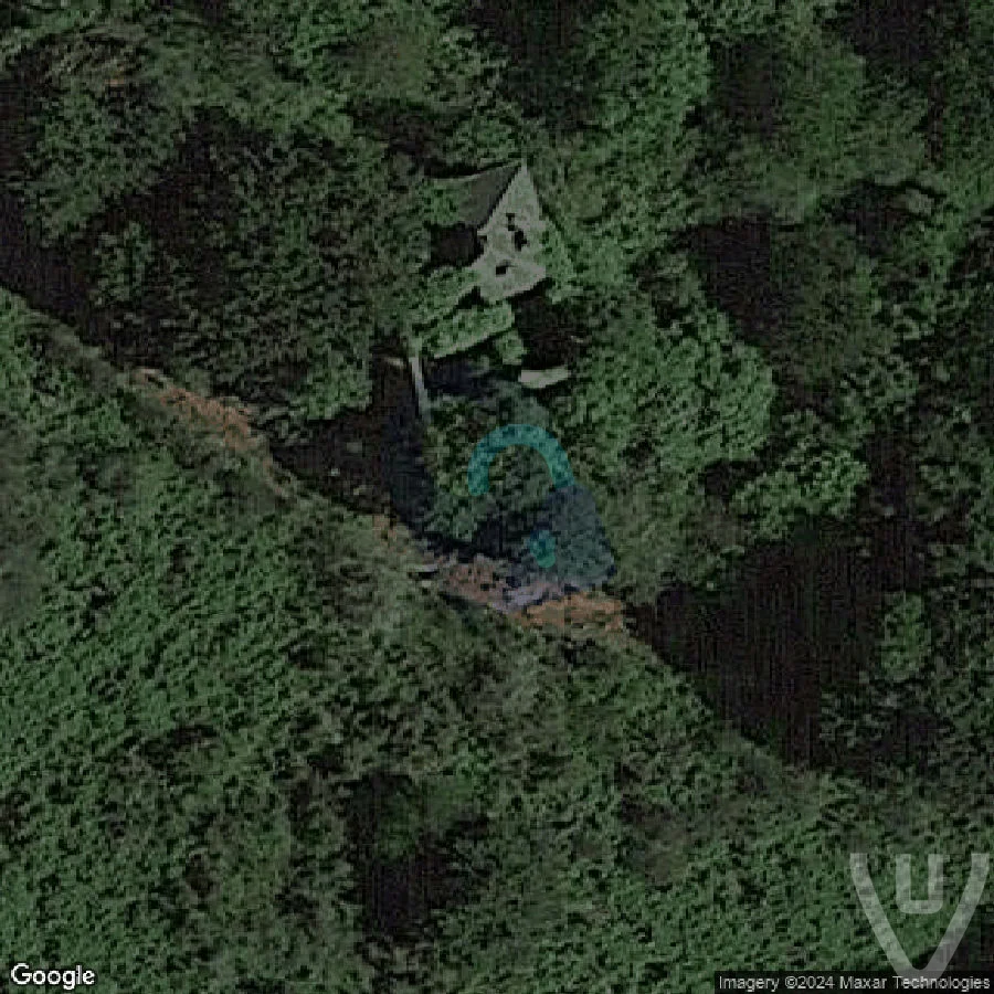 Maison Perdu dans la nature abandoned location in Brittany, Brittany, France - House for urban exploration