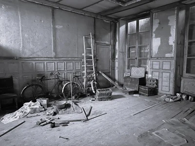 Chateau du Cure / Chateau de L’ecrivain urban exploration location in France - Image 10