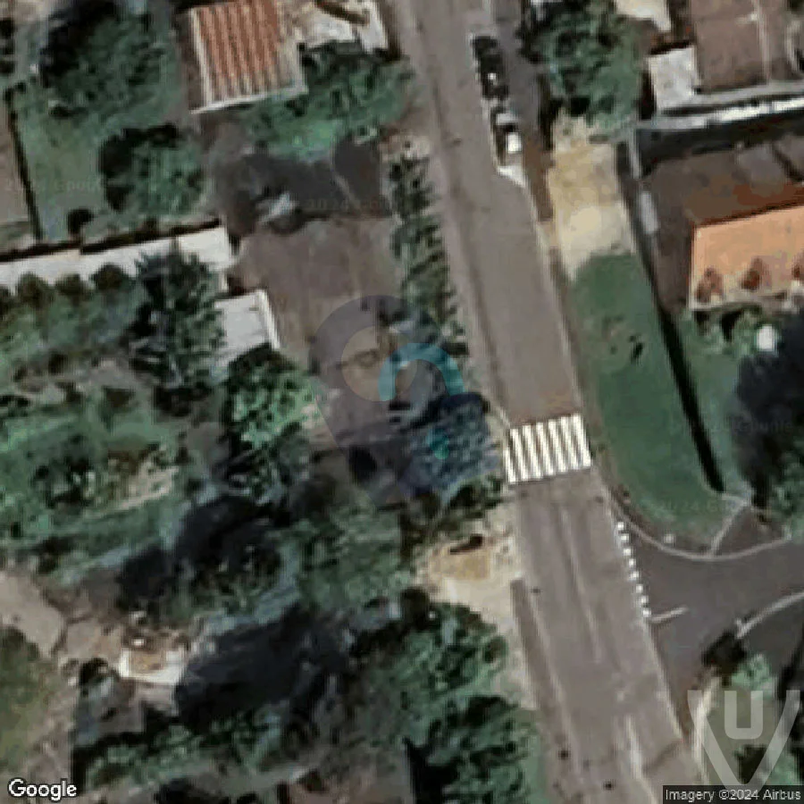 Usine d'usinage abandoned location in Ile-de-France, Ile-de-France, France - Factory for urban exploration