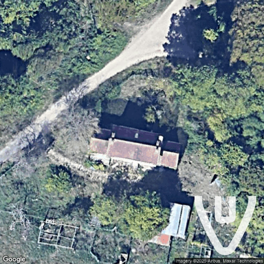 Maison du lapin Rose