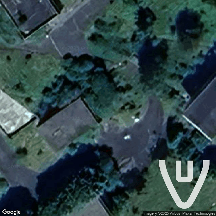 Usine System X abandoned location in Ile-de-France, Ile-de-France, France - Factory for urban exploration