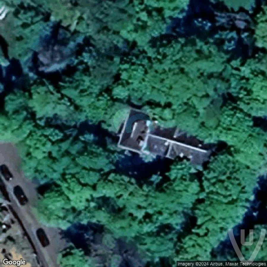 Villa Popova abandoned location in Ile-de-France, Ile-de-France, France - Villa for urban exploration