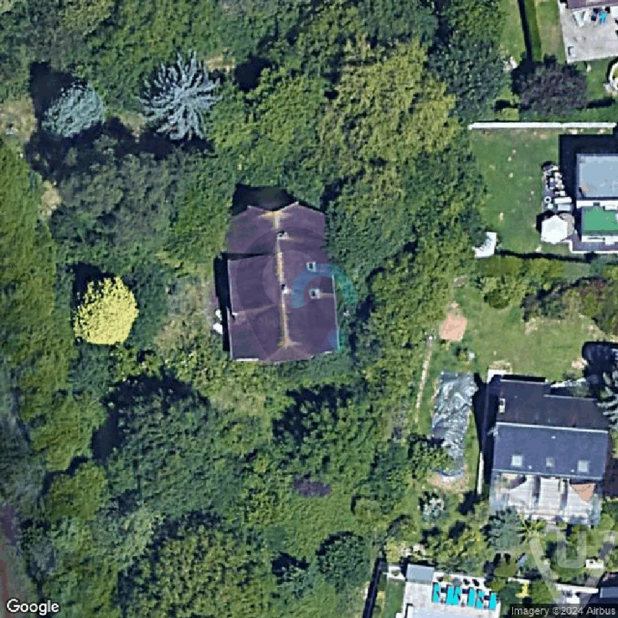 Villa Epron abandoned location in Normandy, Normandy, France - Villa for urban exploration