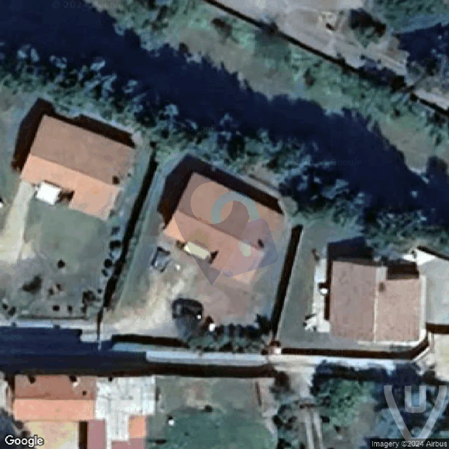 Le Coiffure de Anno abandoned location in Auvergne-Rhone-Alpes, Auvergne-Rhone-Alpes, France - Hairdresser for urban exploration