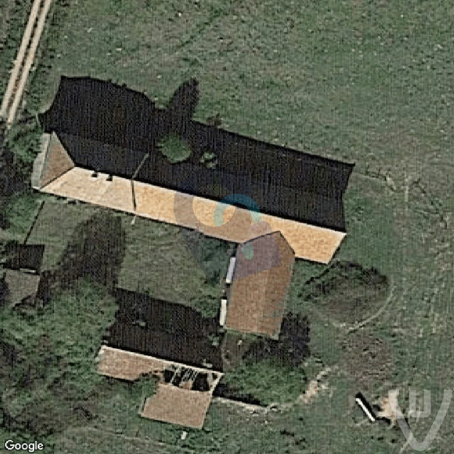 Maison Ford abandoned location in Bourgogne-Franche-Comte, Bourgogne-Franche-Comte, France - House for urban exploration