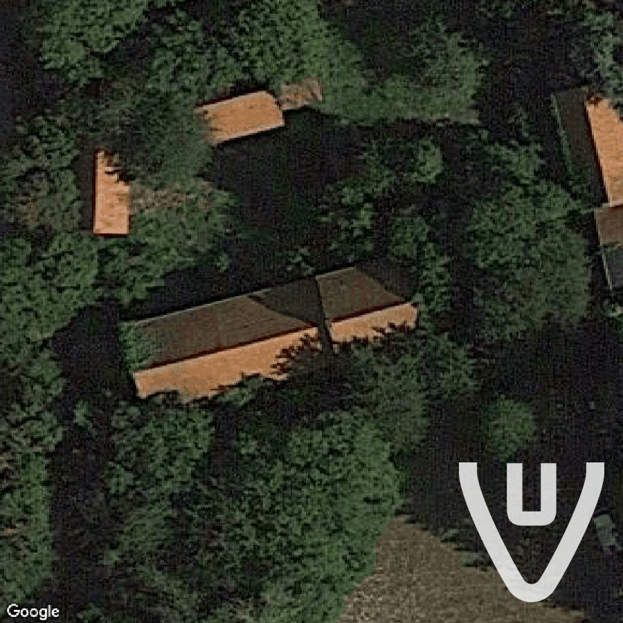 ferme de la femme qui a froid