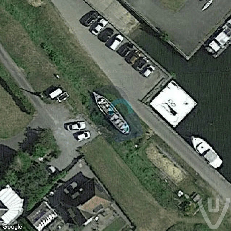 Forgotten Boat abandoned location in Wallonia, Wallonia, Belgium - Boat for urban exploration