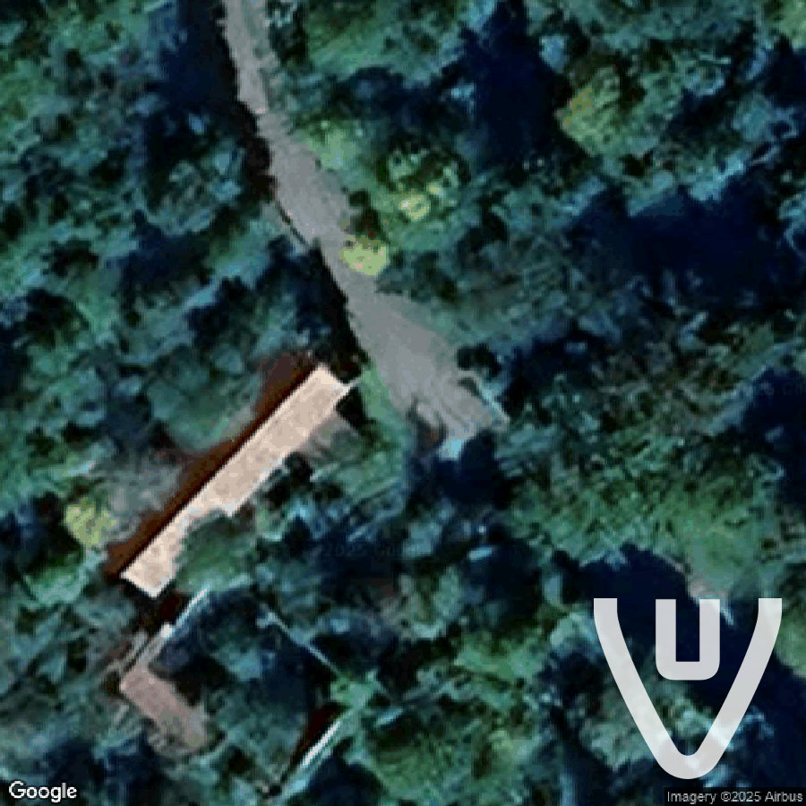 Ferme Paul / Ferme avec la voiture blanche