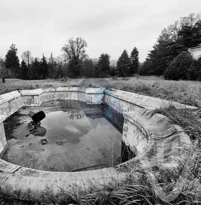 Castle ZH urban exploration location in Hungary - Image 4