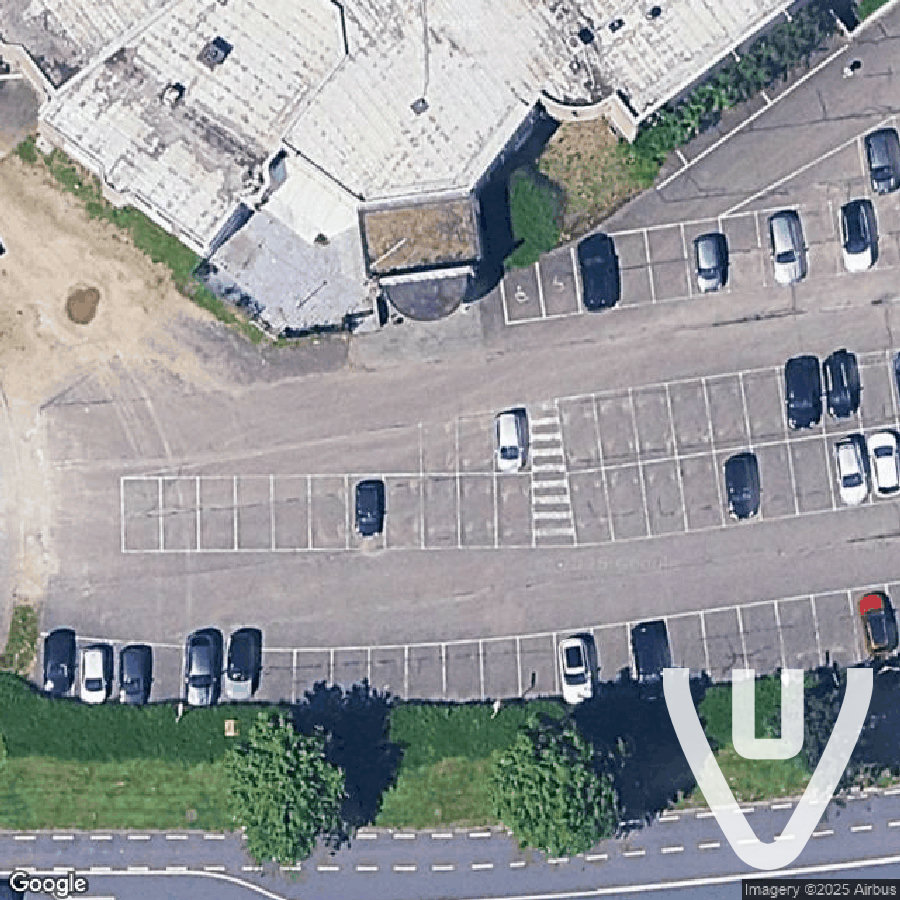 Abandoned Cinema / Verlaten Bioscoop