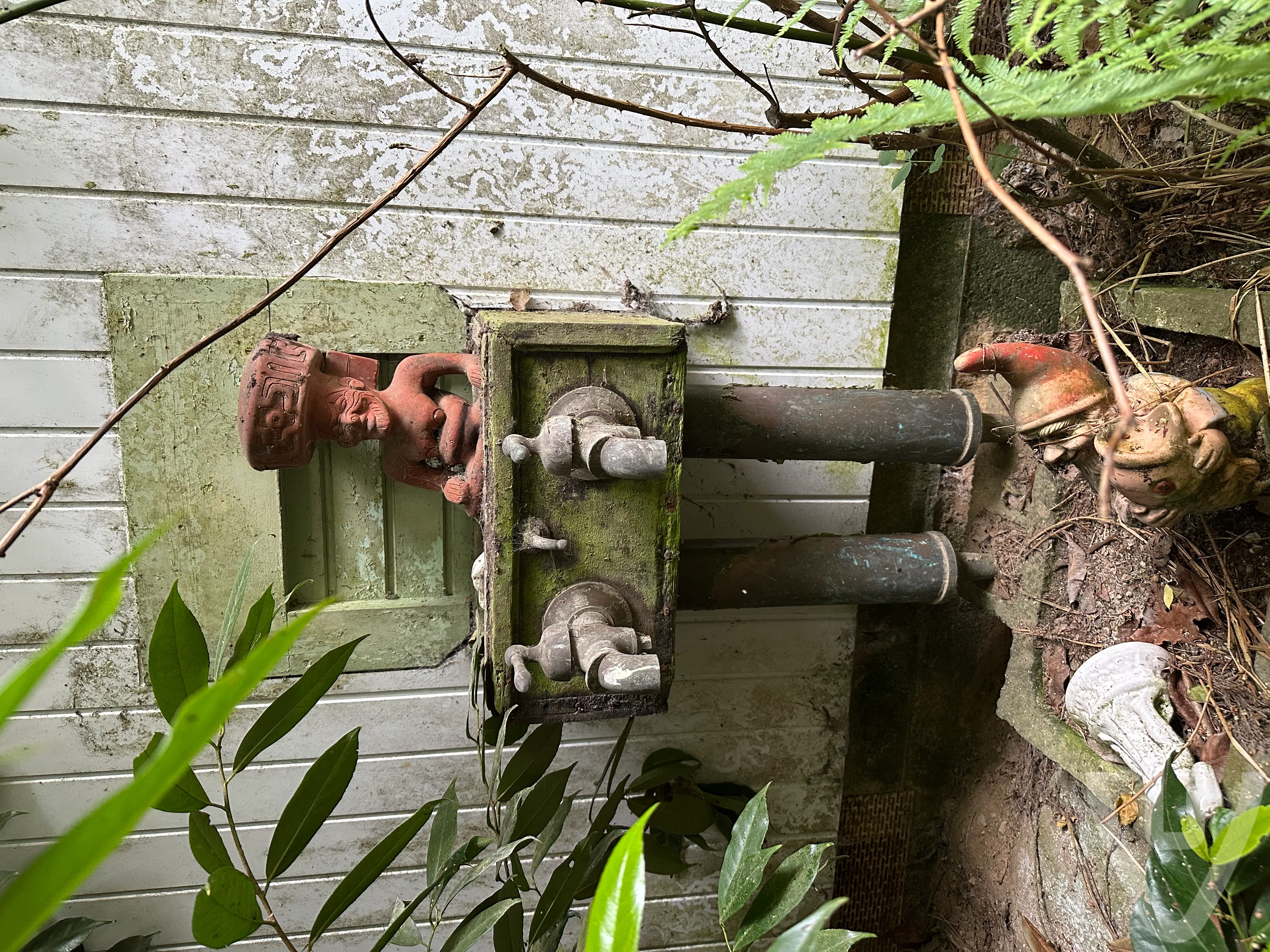 Abandoned Chalet / Small Holiday Chalet urban exploration location in Belgium - Image 5