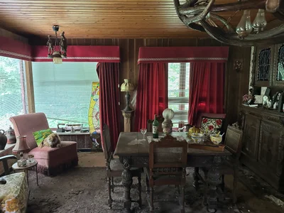 Abandoned Chalet / Small Holiday Chalet urban exploration location in Belgium - Image 3