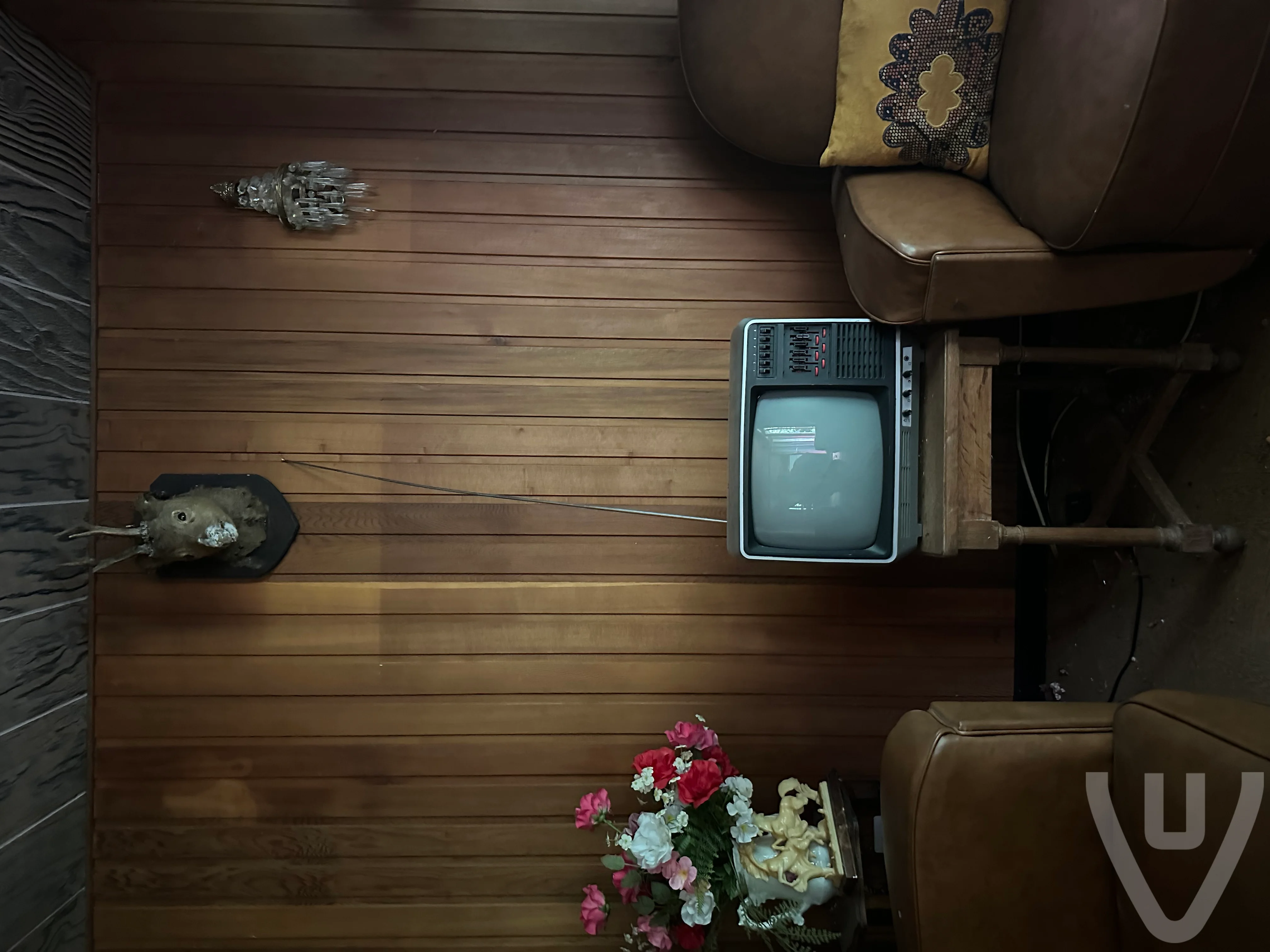 Abandoned Chalet / Small Holiday Chalet urban exploration location in Belgium - Image 7