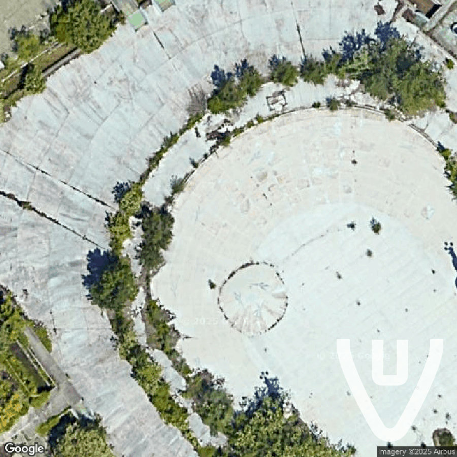 Acquazzurra Parco abandoned location in Emilia-Romagna, Emilia-Romagna, Italy - Swimmingpool for urban exploration