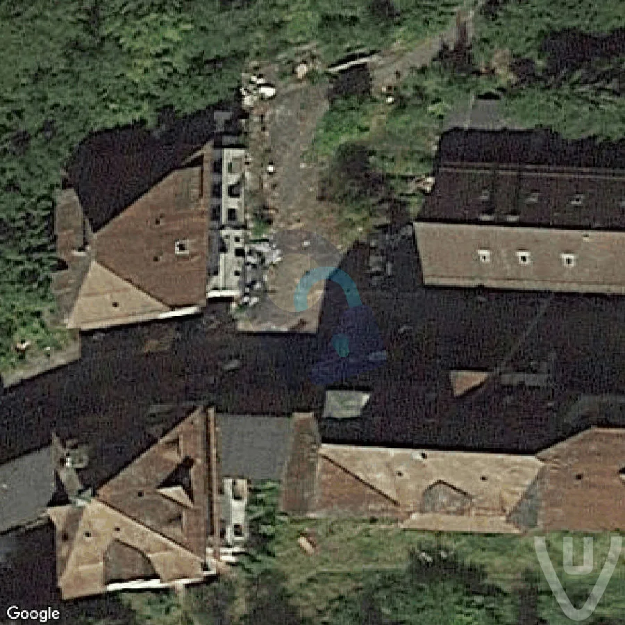 Mehrere verlassene Gebäude