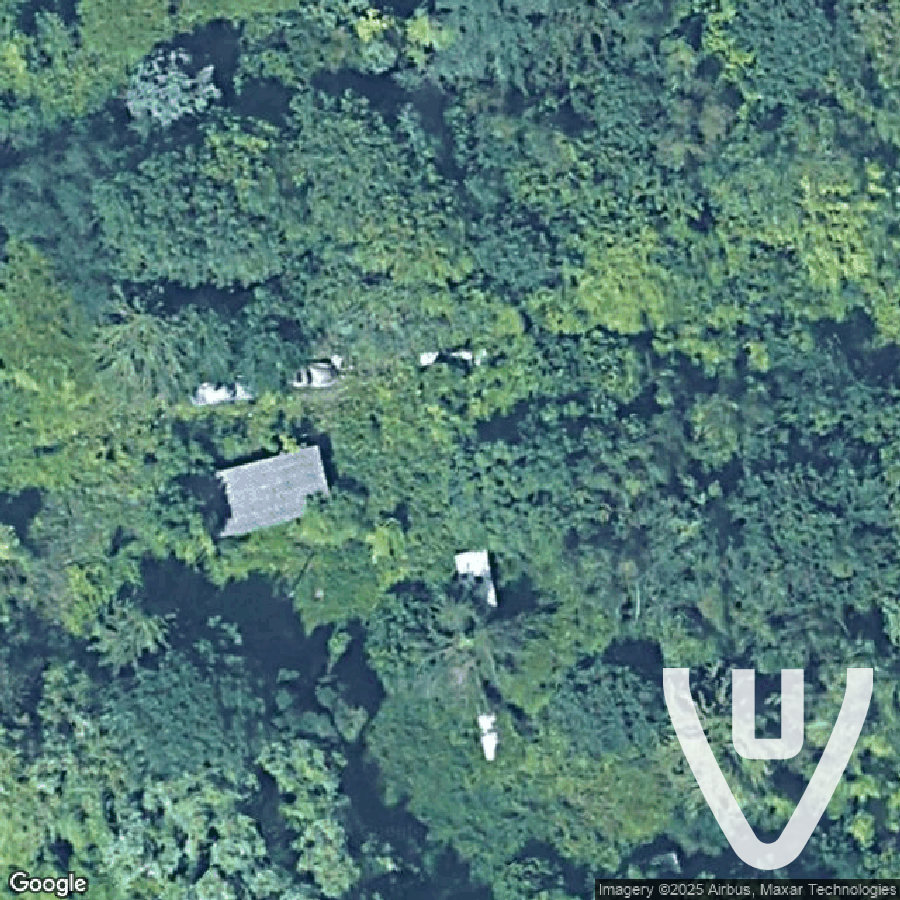 Cimetiere Citroen abandoned location in Ile-de-France, Ile-de-France, France - Cars for urban exploration