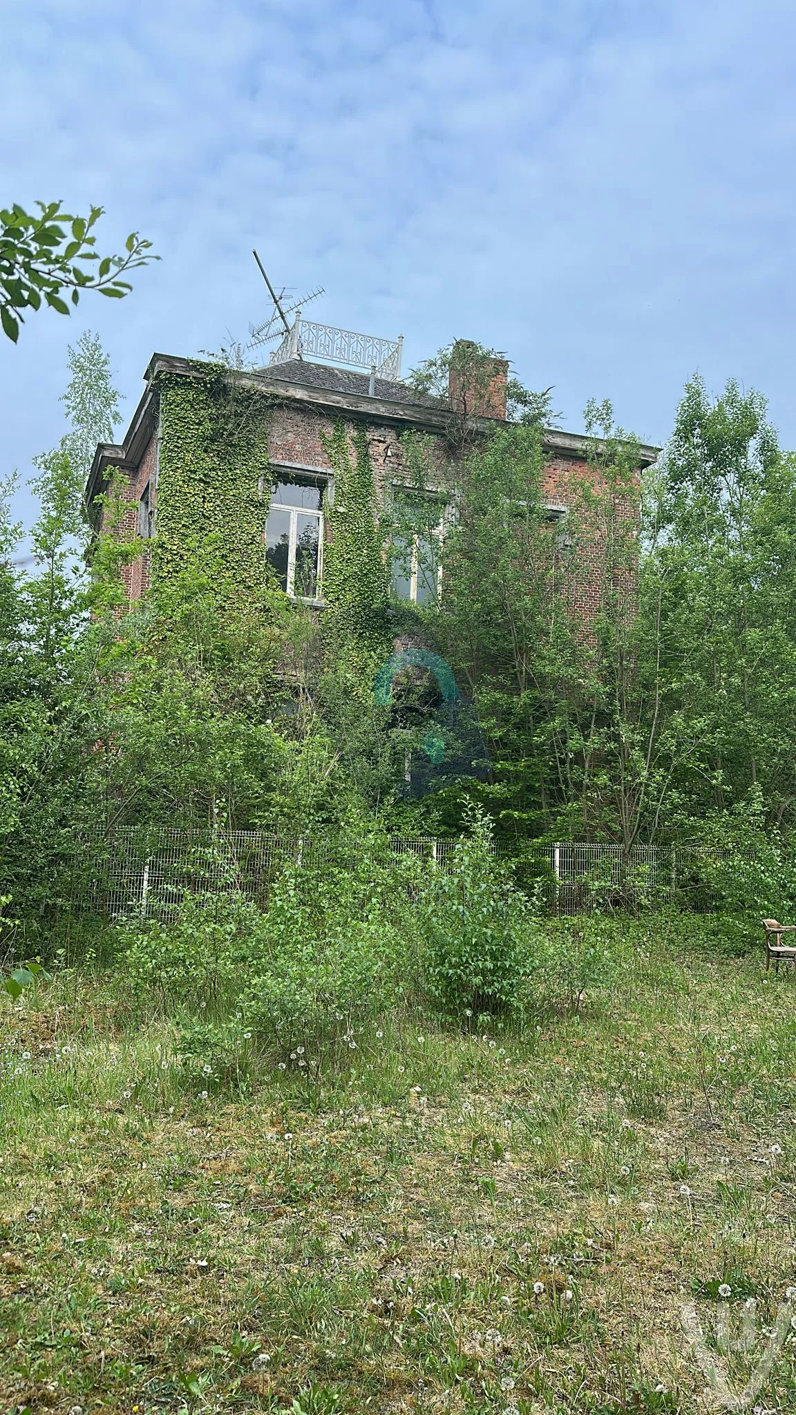 Chateau Emile urban exploration location in Belgium - Image 2