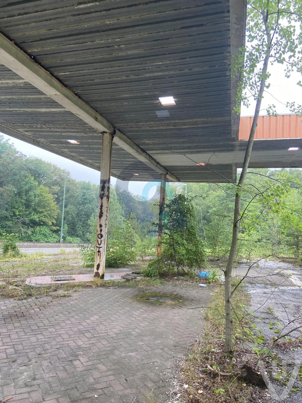 Shop along the road urban exploration location in Belgium - Image 5