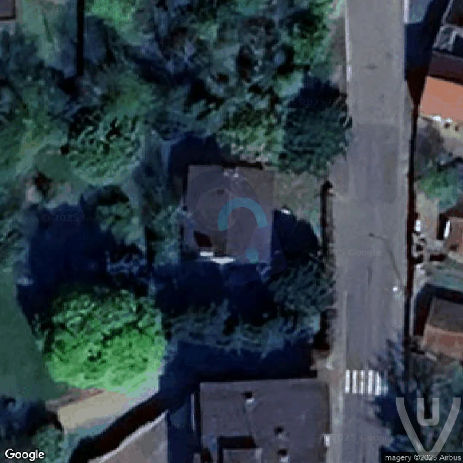 Maison Red Curtain abandoned location in Flanders, Flanders, Belgium - House for urban exploration