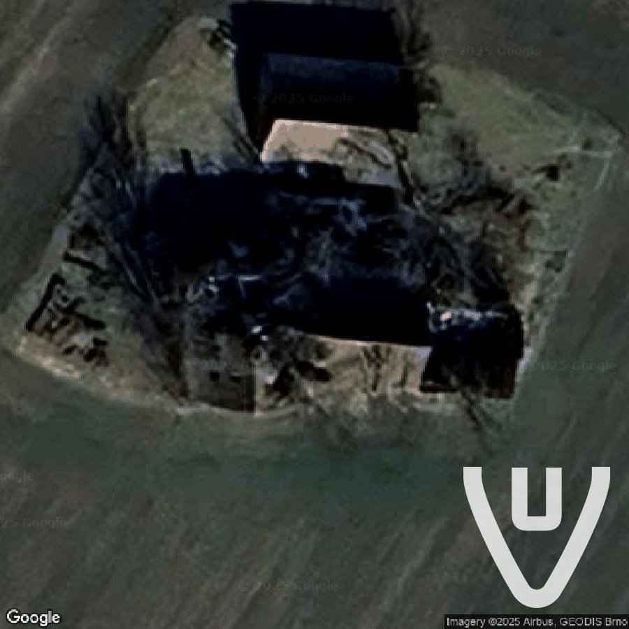 Farmhouse in the Field abandoned location in Lower Austria, Lower Austria, Austria - House for urban exploration