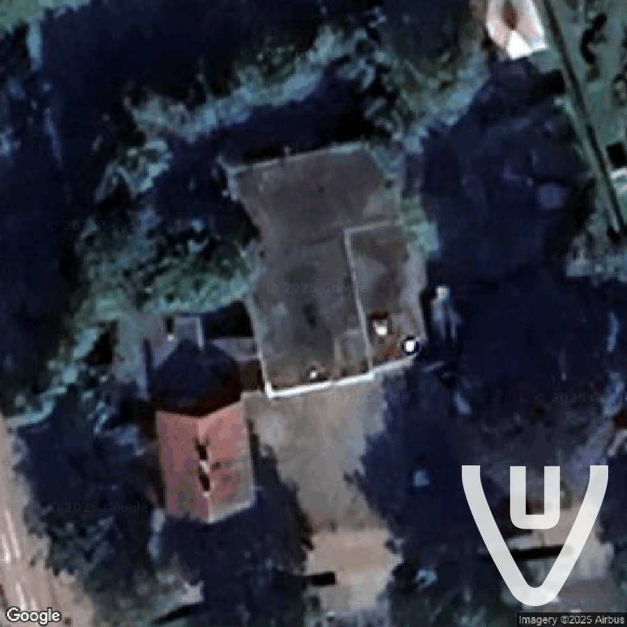 Autobedrijf HM abandoned location in Gelderland, Gelderland, Netherlands - Garage for urban exploration