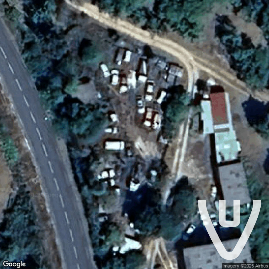 Forgotten Cars abandoned location in Nouvelle-Aquitaine, Nouvelle-Aquitaine, France - Cars for urban exploration