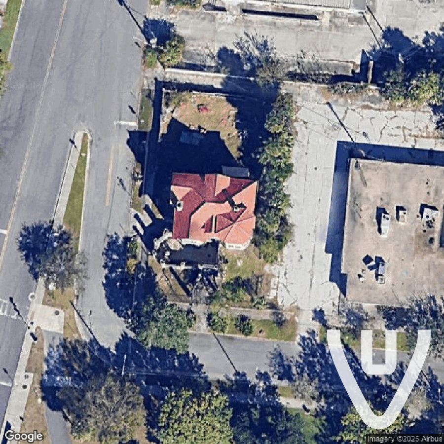 Drew Mansion abandoned location in Florida, Florida, United States - House for urban exploration