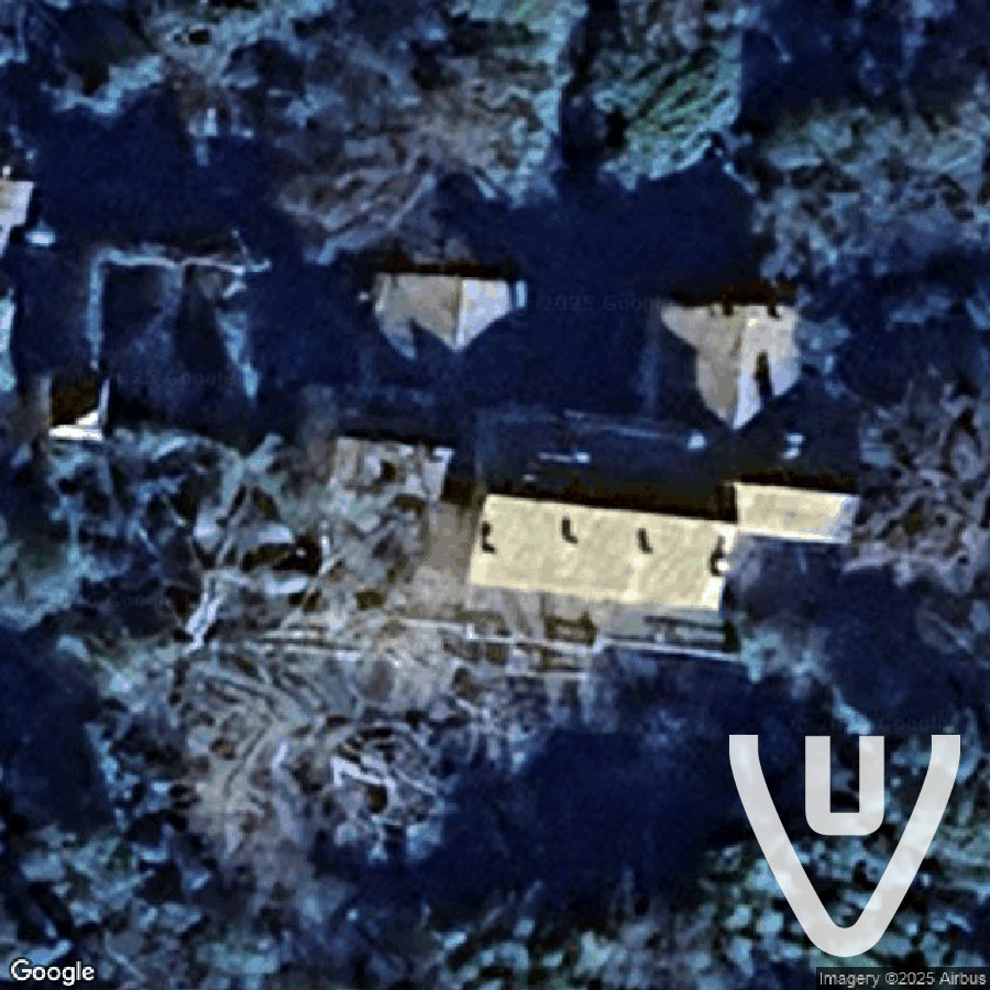 Manor with sleigh / Manoir au traineau abandoned location in Provence-Alpes-Cote d'Azur, Provence-Alpes-Cote d'Azur, France - Villa for urban exploration