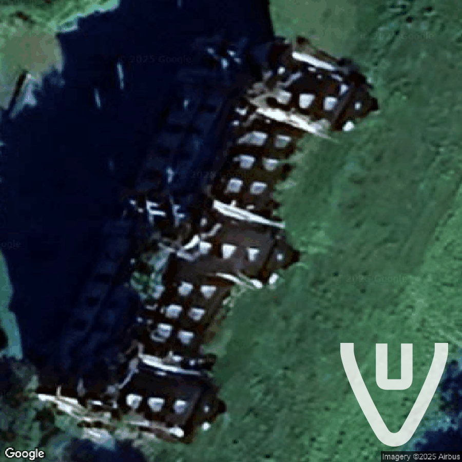 Chateau Menne abandoned location in Hauts-de-France, Hauts-de-France, France - Ruine for urban exploration