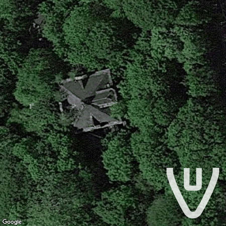 Manoir Old Iron abandoned location in Wallonia, Wallonia, Belgium - House for urban exploration