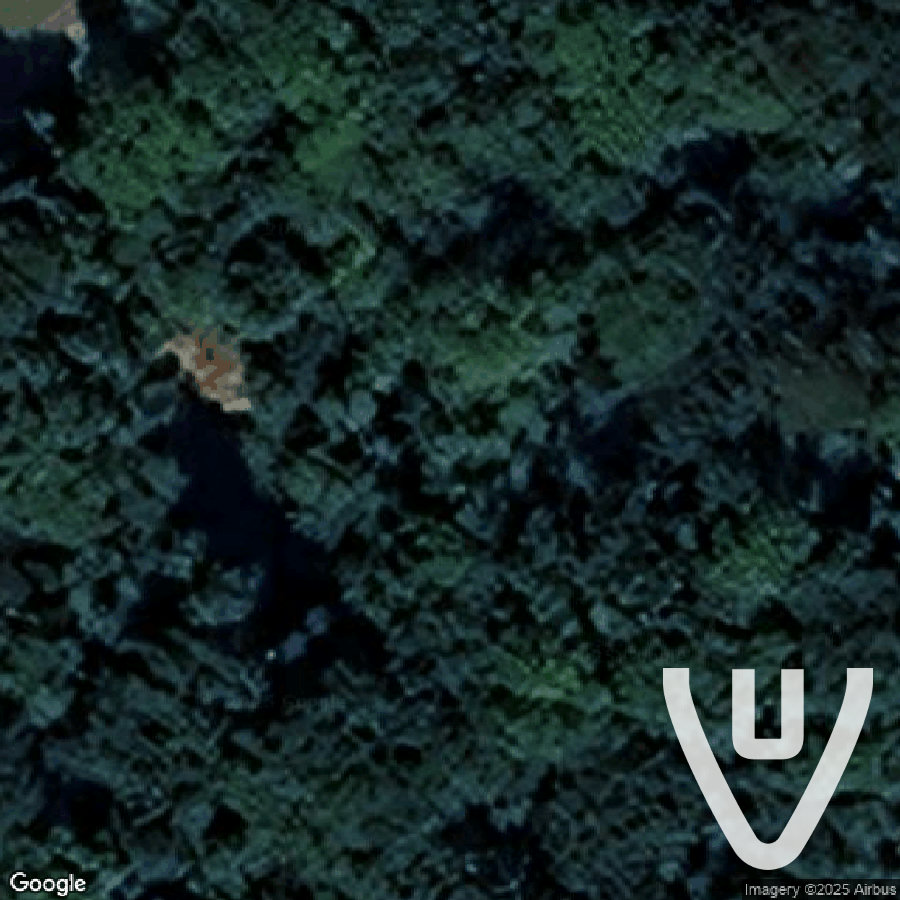 Truck Cimztiere abandoned location in Grand Est, Grand Est, France - Vehicle for urban exploration