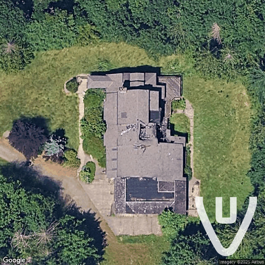 Chateau Sam abandoned location in Washington, Washington, United States - House for urban exploration