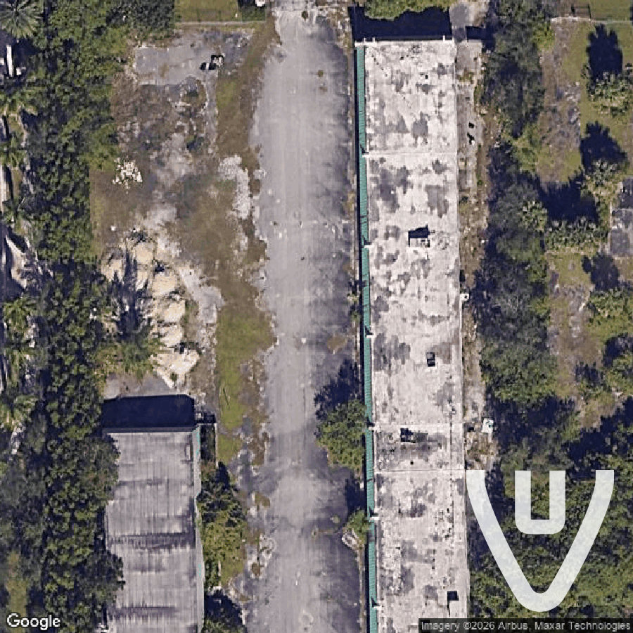 Chateau Carlos abandoned location in Florida, Florida, United States - House for urban exploration