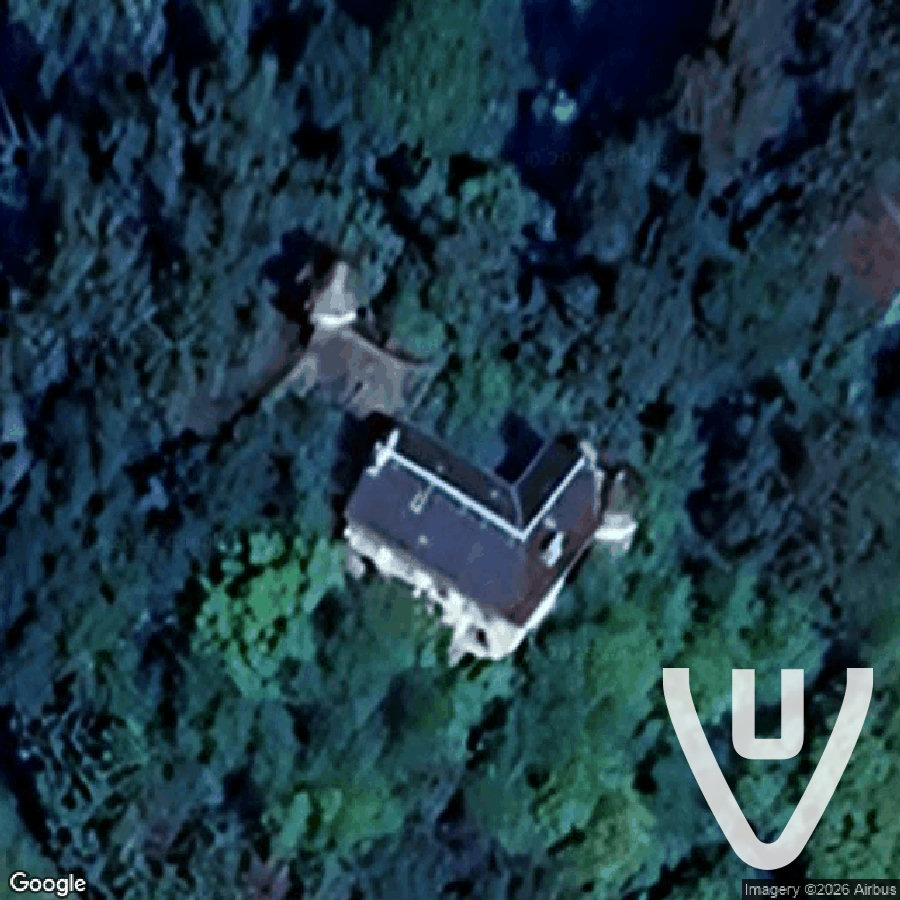 Chateau Safari abandoned location in Occitanie, Occitanie, France - House for urban exploration