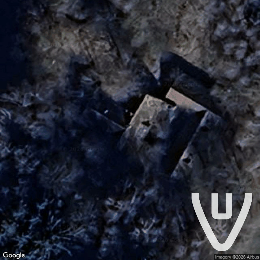 Country House By The Lake