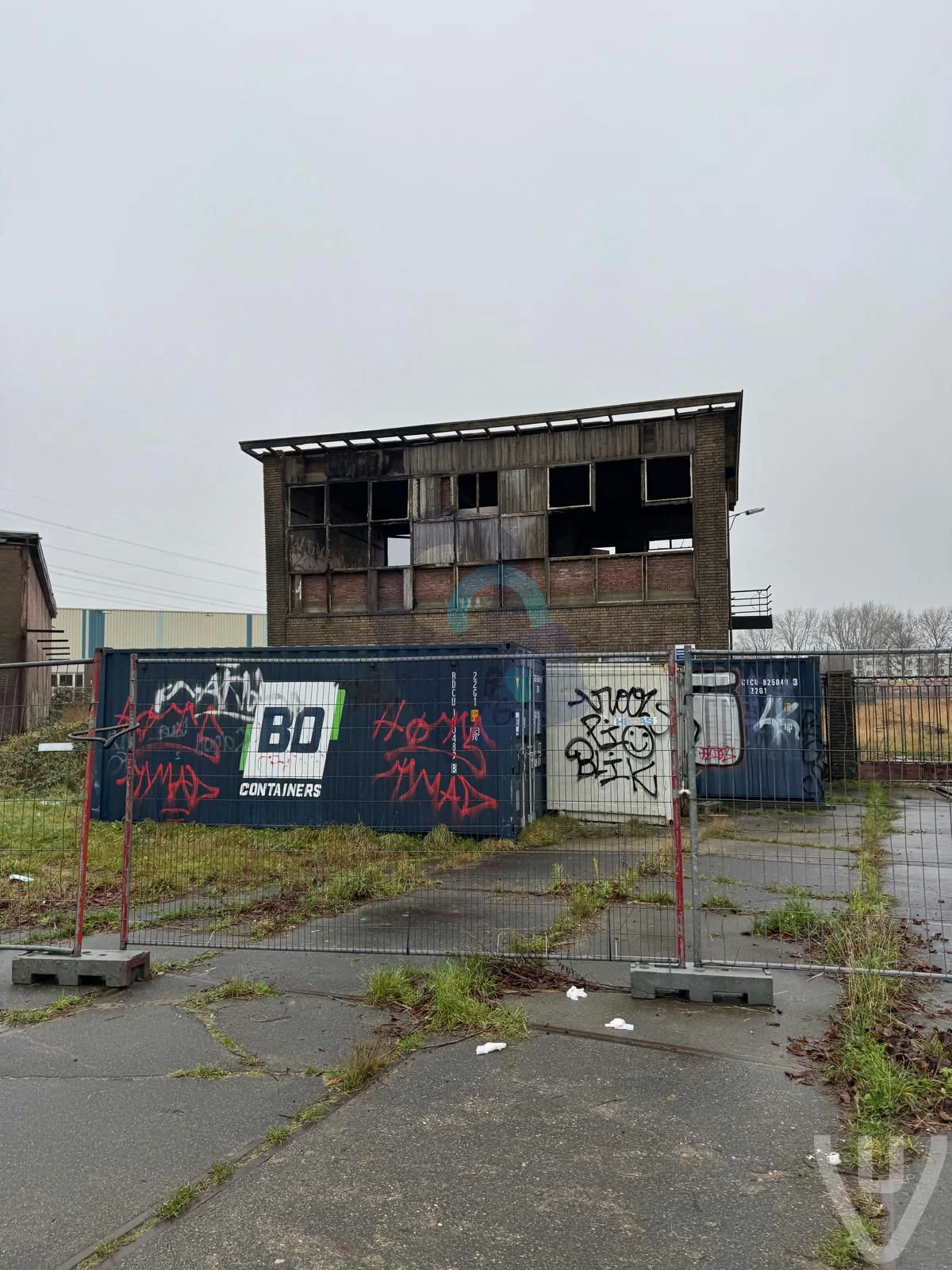 Firetruck is Burned urban exploration location in Netherlands - Image 5