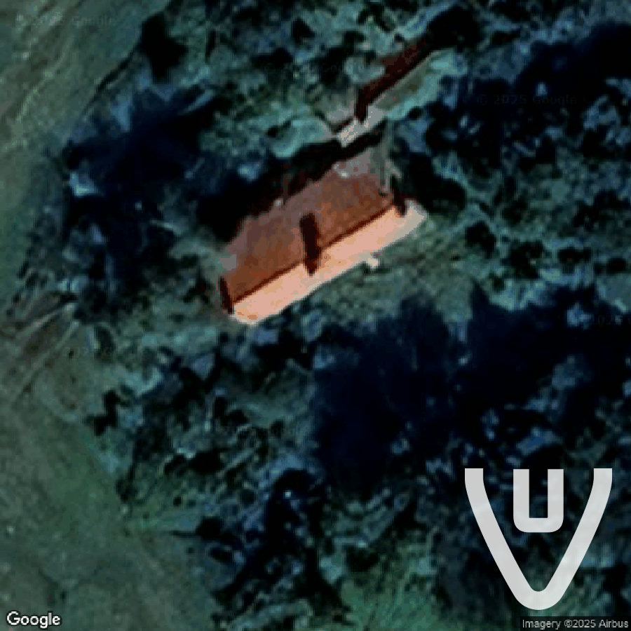 Manoir 1800 abandoned location in Hauts-de-France, Hauts-de-France, France - House for urban exploration