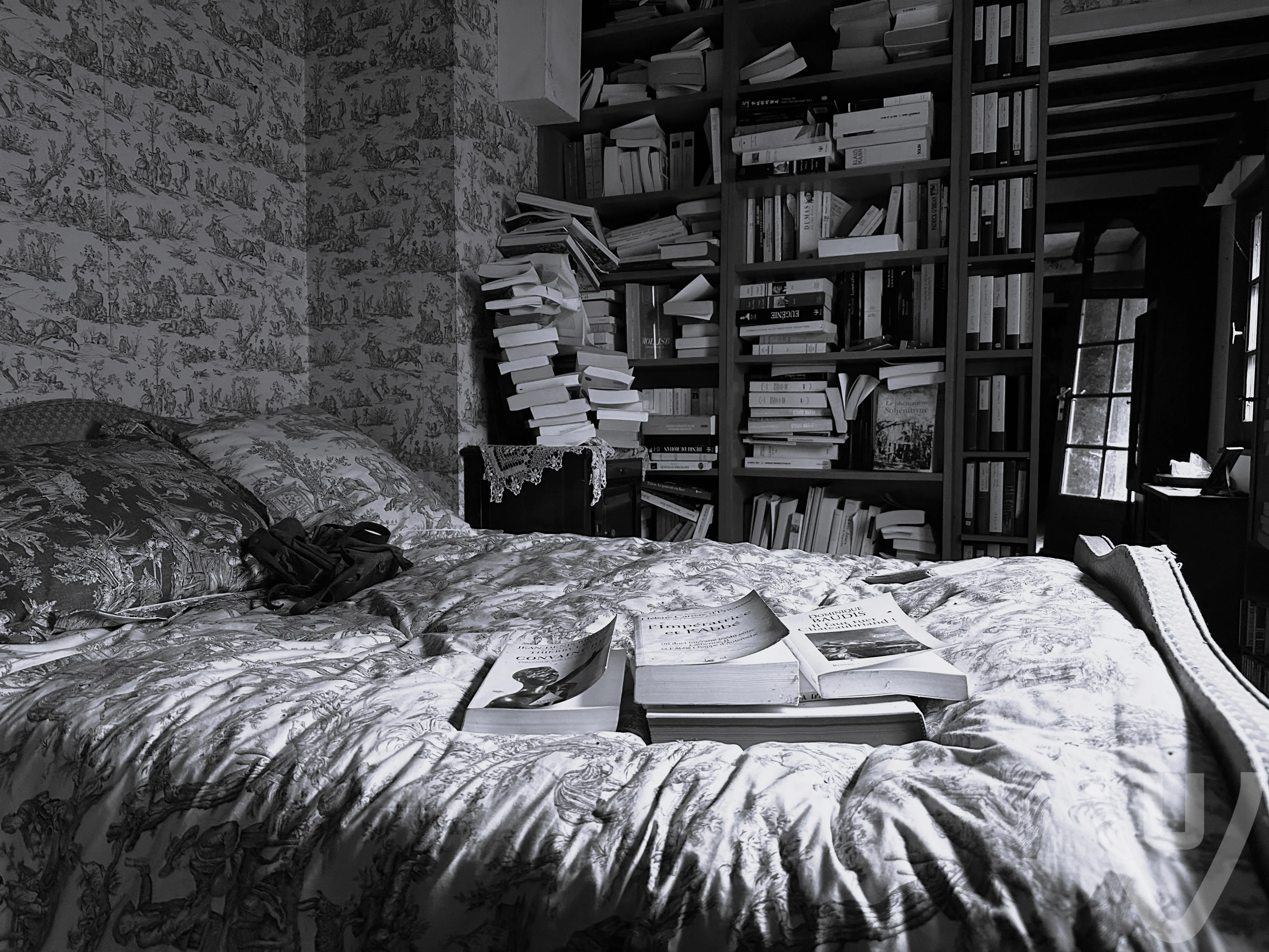 Manoir Aux Milles Livres - Maison Santons urban exploration location in France - Image 4