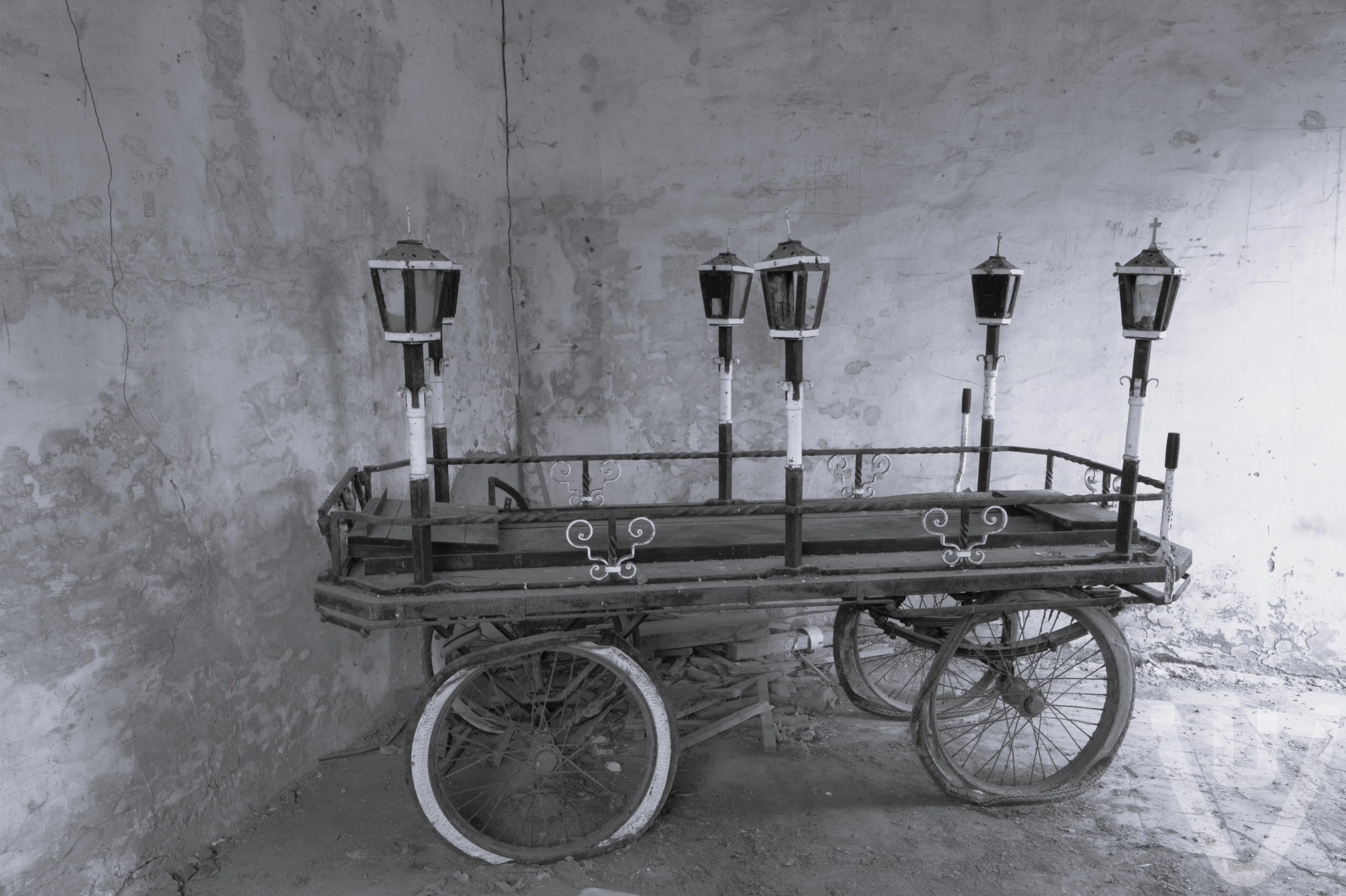 Charrette Funeraire / Morgue urban exploration location in Belgium - Image 2