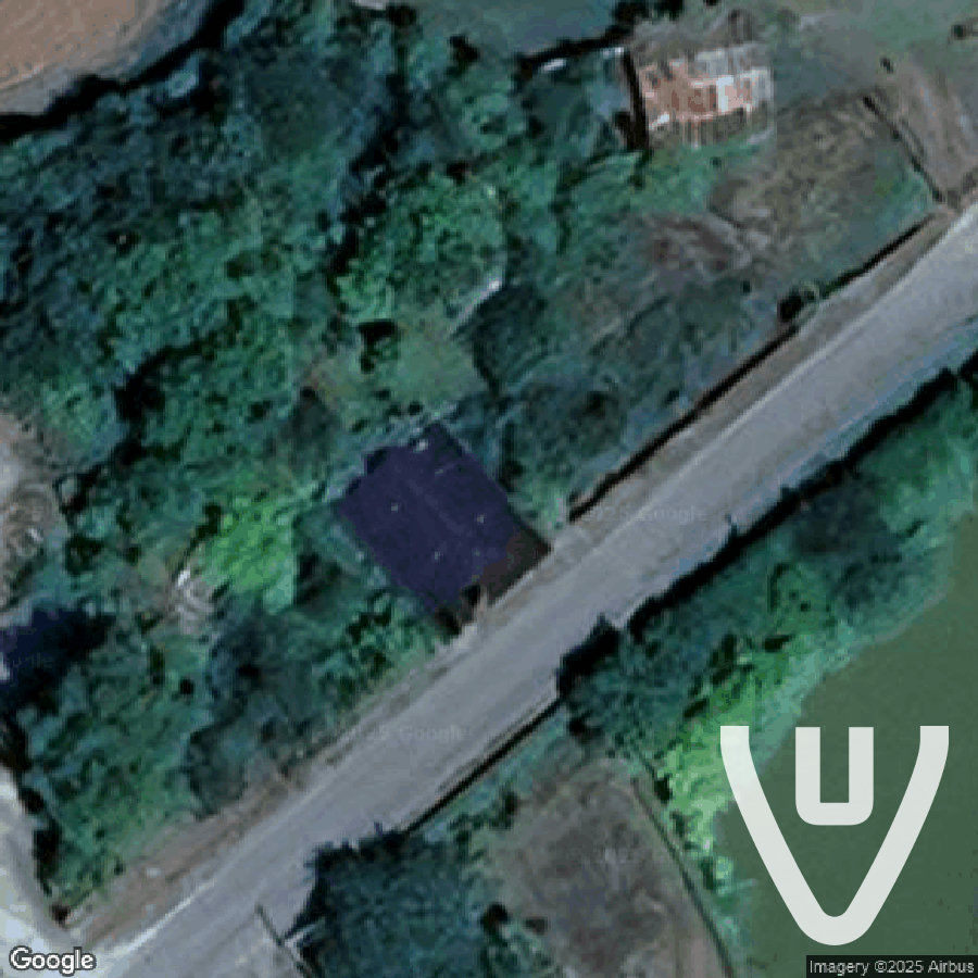 Maison Caverne / Maison Meublis