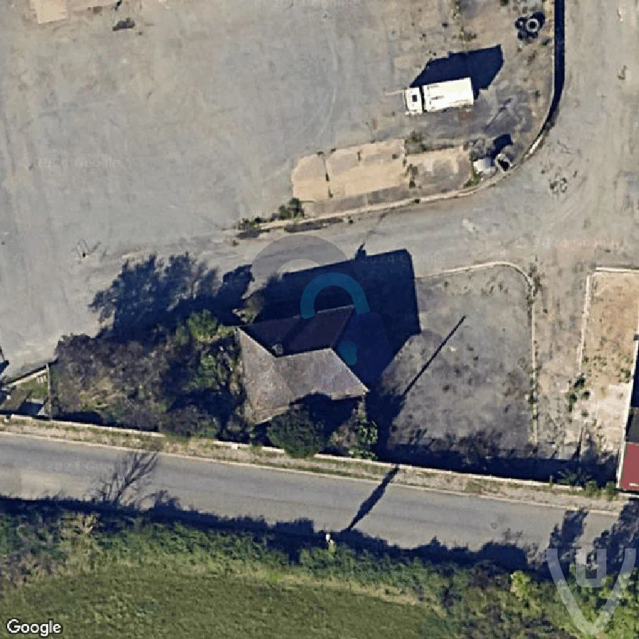 Maison Fieldview abandoned location in Loire Region, Loire Region, France - House for urban exploration