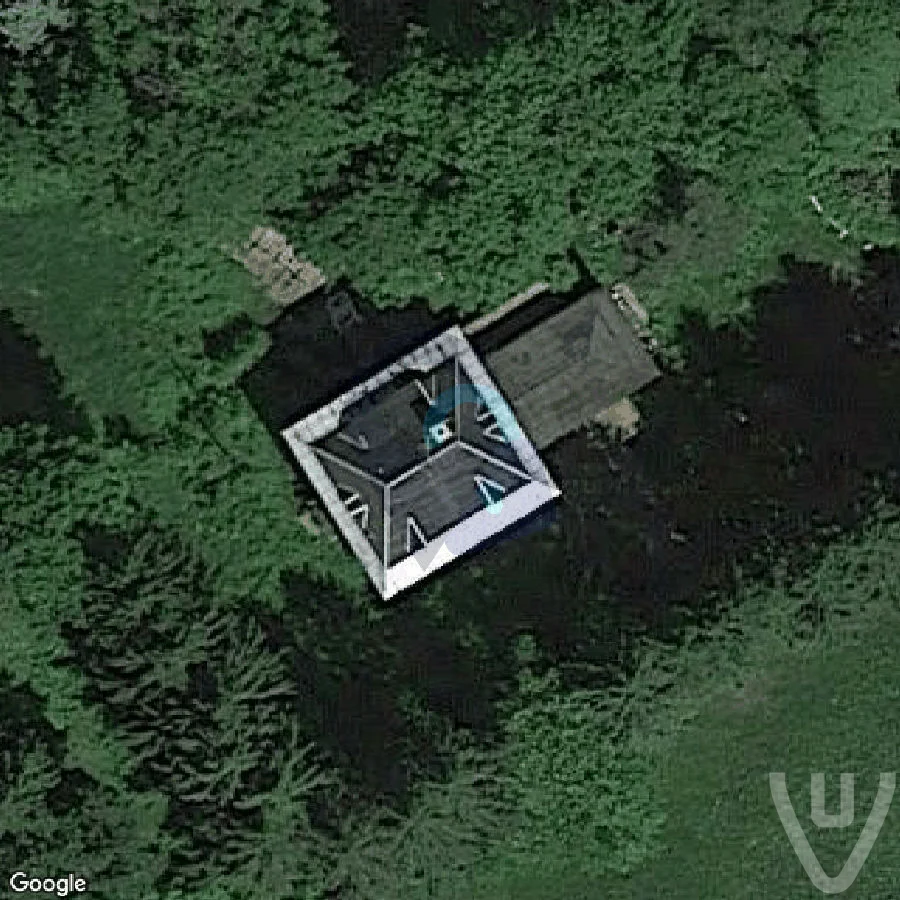 Villa neben Ferienhotel