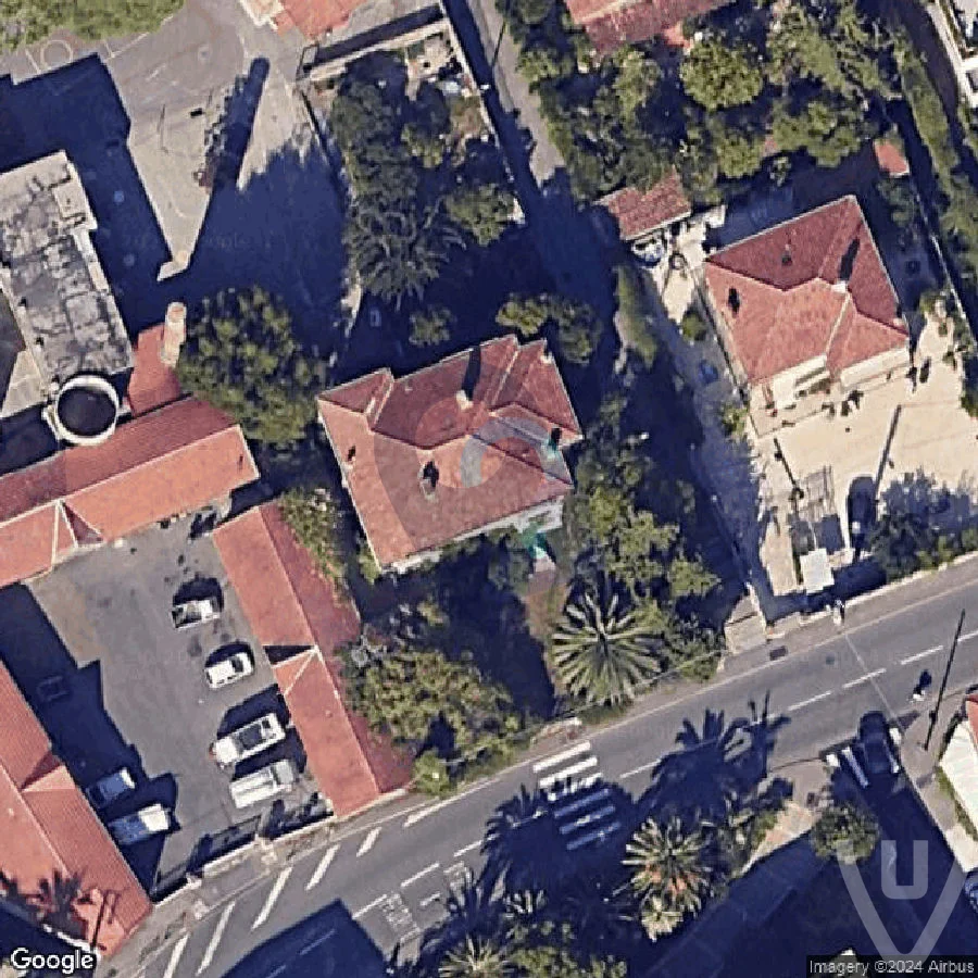 Manoir Cuba abandoned location in Provence-Alpes-Cote d'Azur, Provence-Alpes-Cote d'Azur, France - House for urban exploration