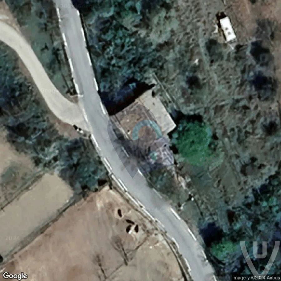 Maison Pharaon abandoned location in Provence-Alpes-Cote d'Azur, Provence-Alpes-Cote d'Azur, France - House for urban exploration